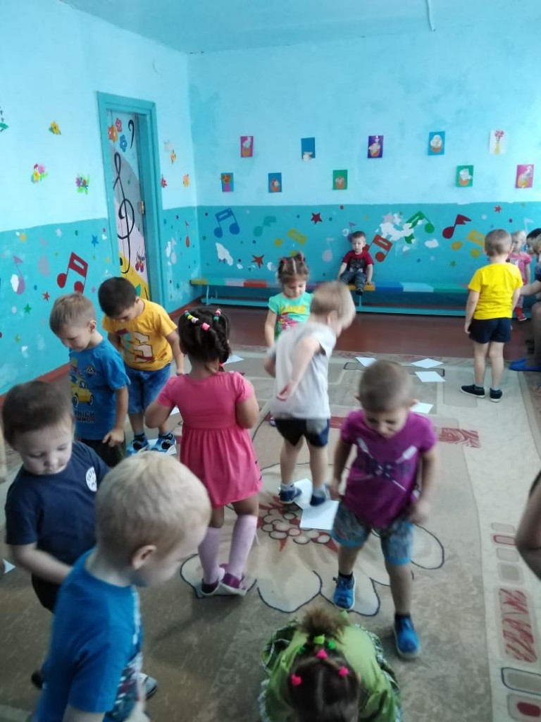 День матери во II младшей группе 0