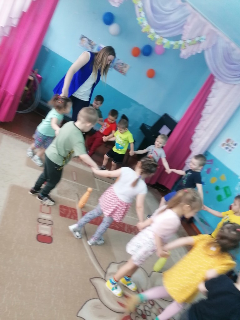 Праздник 12 апреля 2