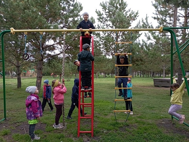 "Прогулка в парке". 3