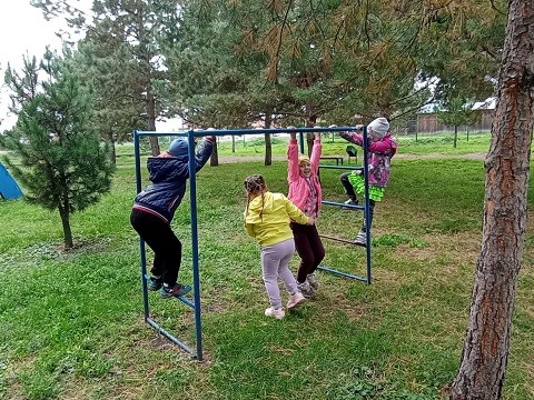 "Прогулка в парке". 6