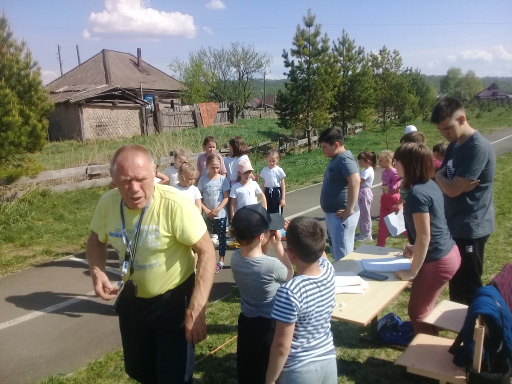 Школьные соревнование по легкой атлетике среди 1-11 классов. 44