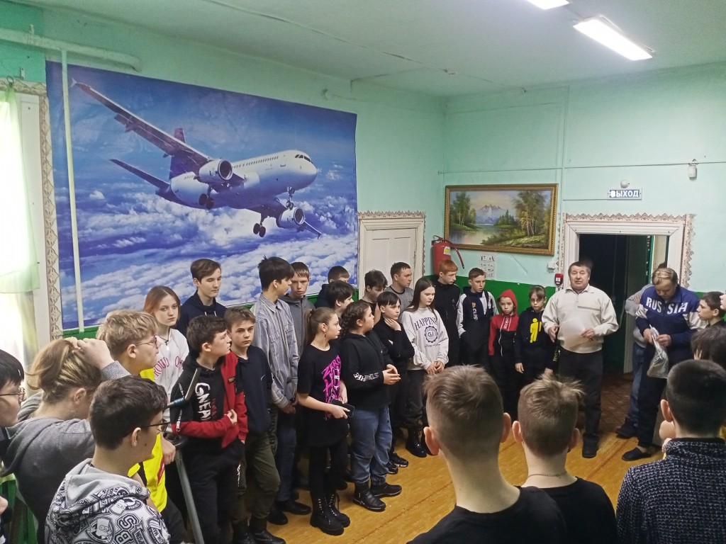 Районные соревнование по "Гиревому спорту" и "Русским шашкам" 1